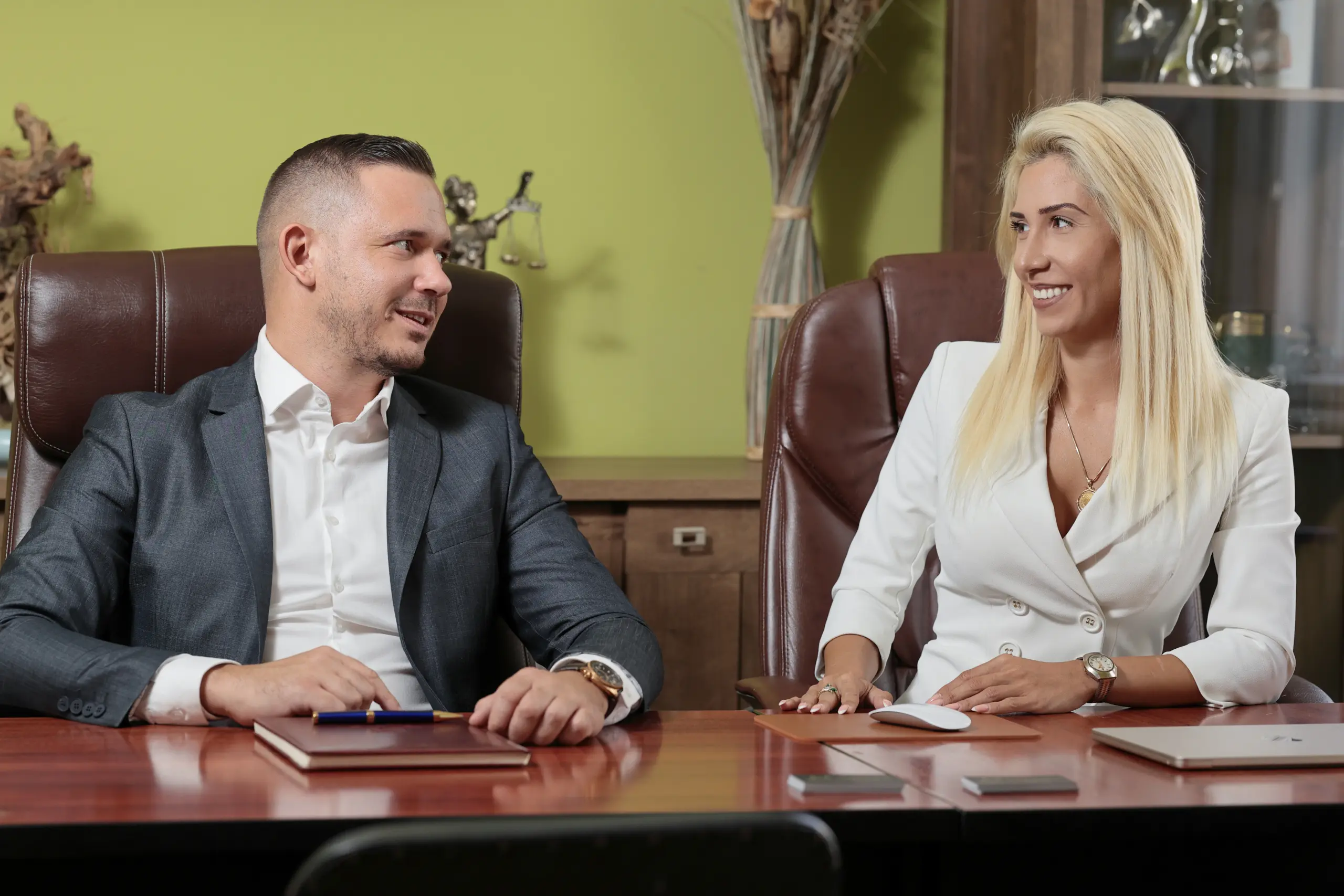 добър адвокат софия